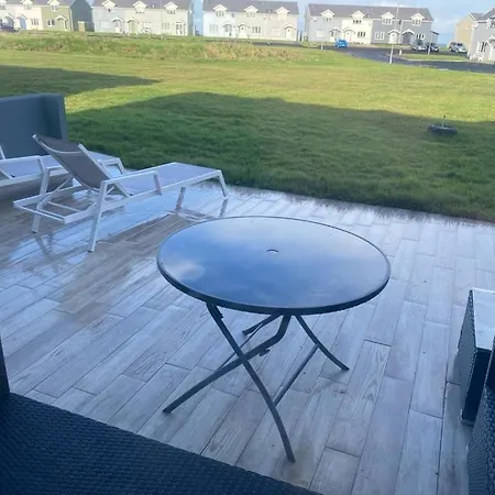 Holiday home 35 Atlantic View, Kilkee